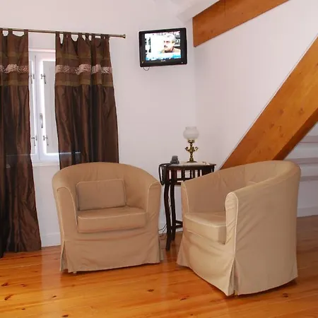Pensión Casa Petrus Guterri 3*